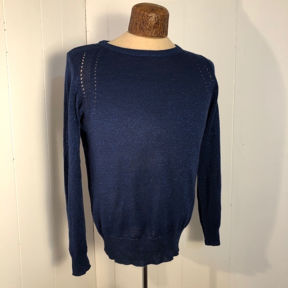 - Womens sparkle blue sweater. Size:medium - Picture 2 of 7